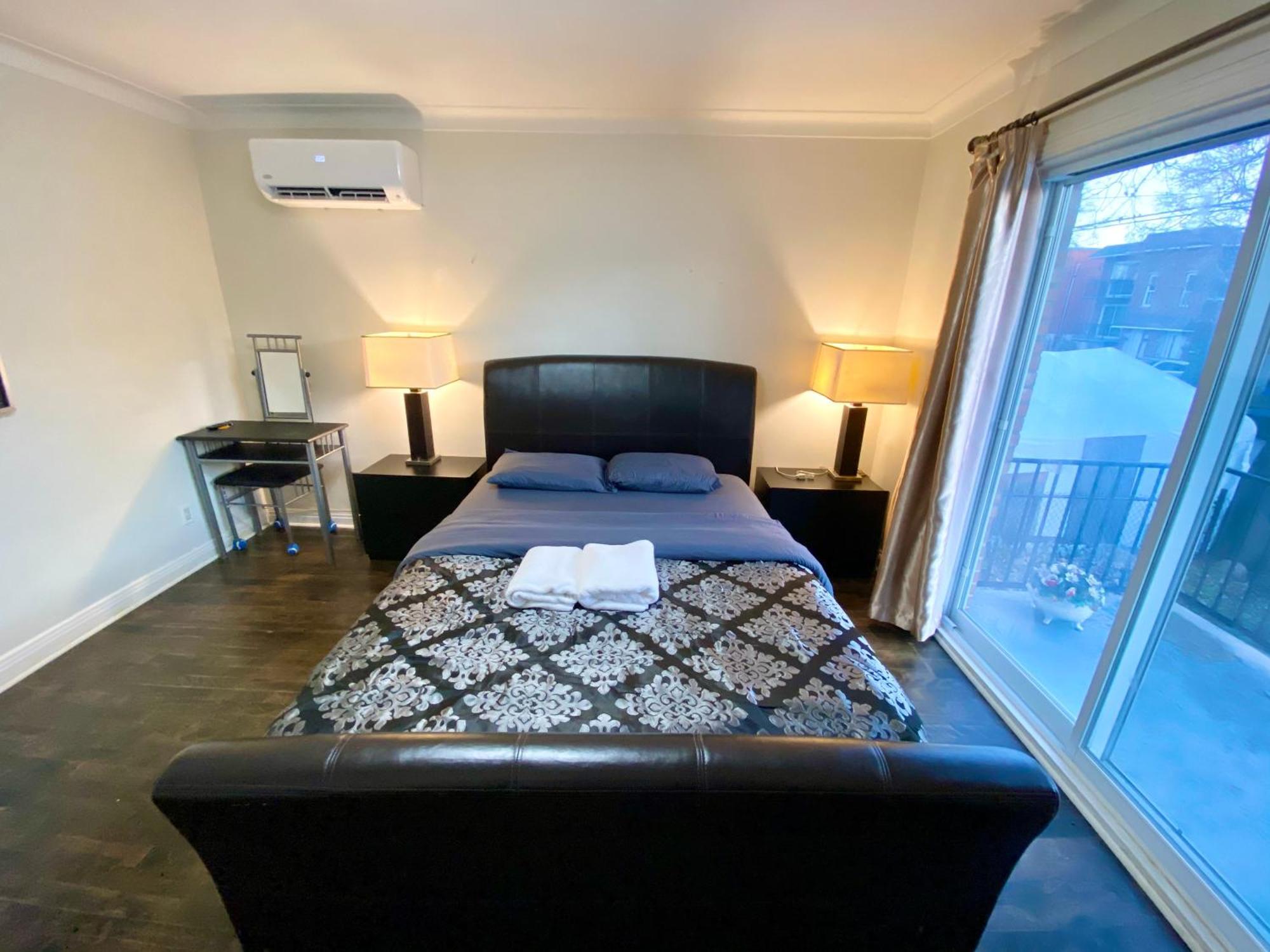 Montreal Homes - Affordable Rooms, Smart Tv, Shared Kitchen ภายนอก รูปภาพ